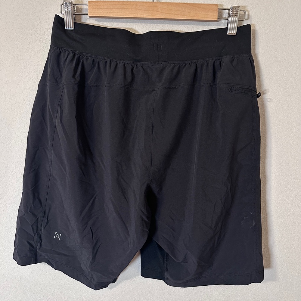 Lululemon Men's Black Athletic running Shorts size medium